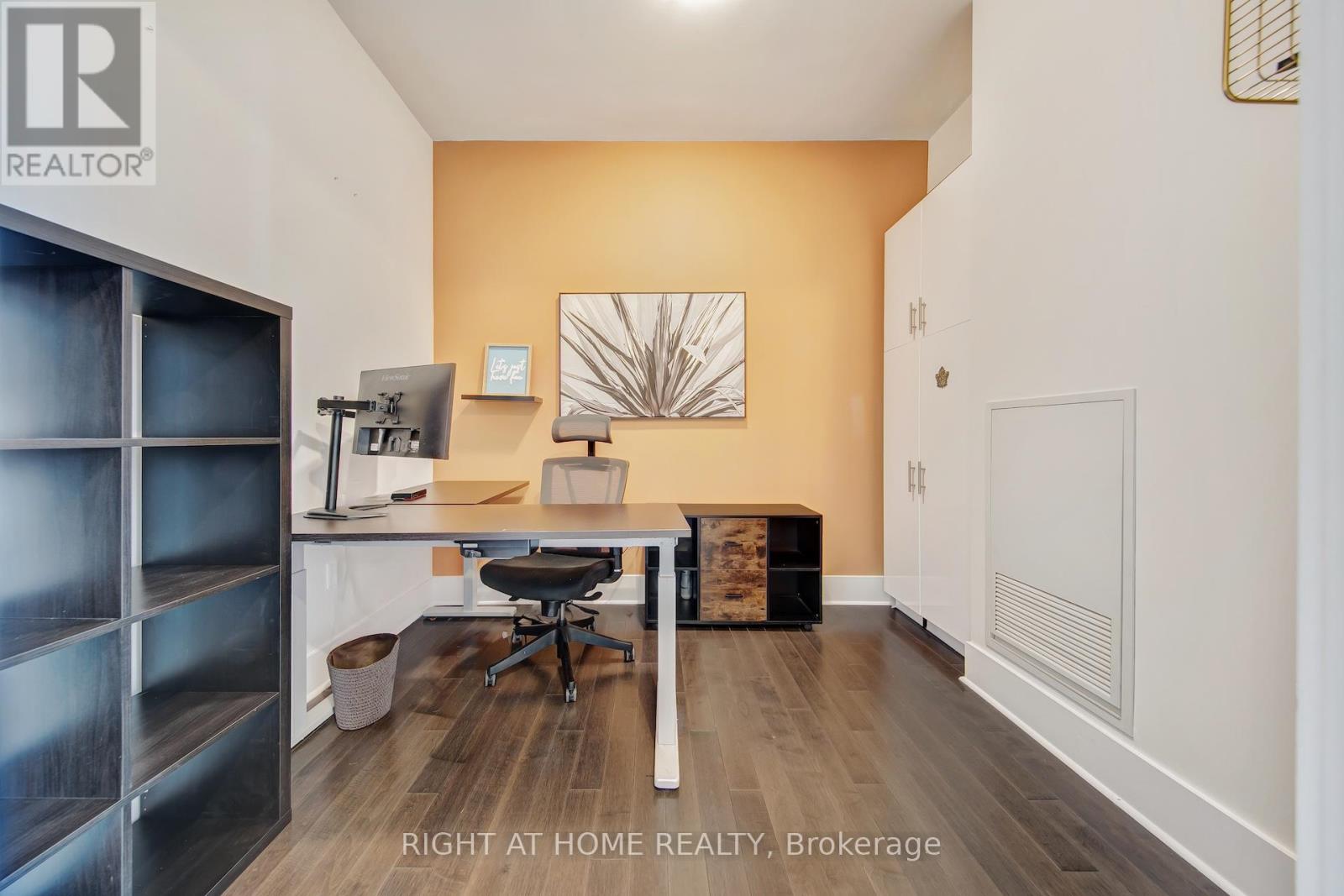 314 - 29 Queens Quay E, Toronto, Ontario  M5E 0A4 - Photo 18 - C12903224