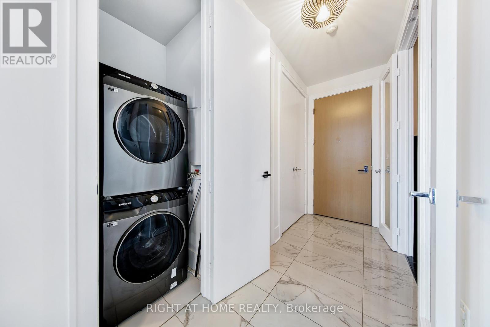 314 - 29 Queens Quay E, Toronto, Ontario  M5E 0A4 - Photo 30 - C12903224