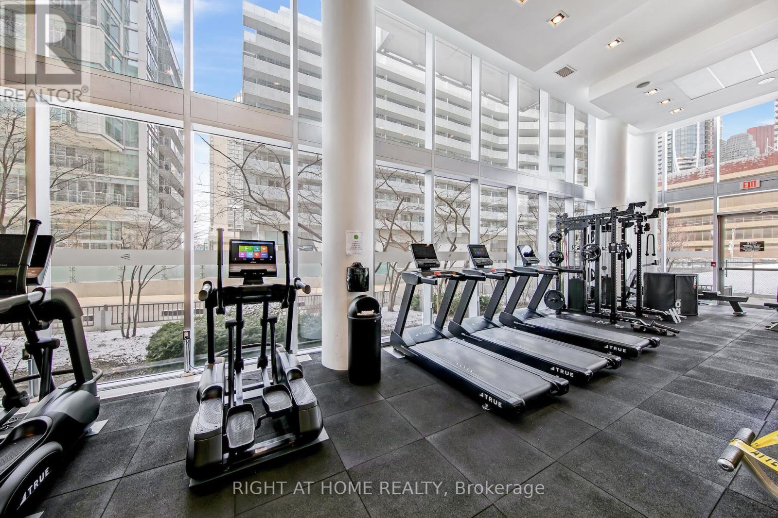 314 - 29 Queens Quay E, Toronto, Ontario  M5E 0A4 - Photo 42 - C12903224