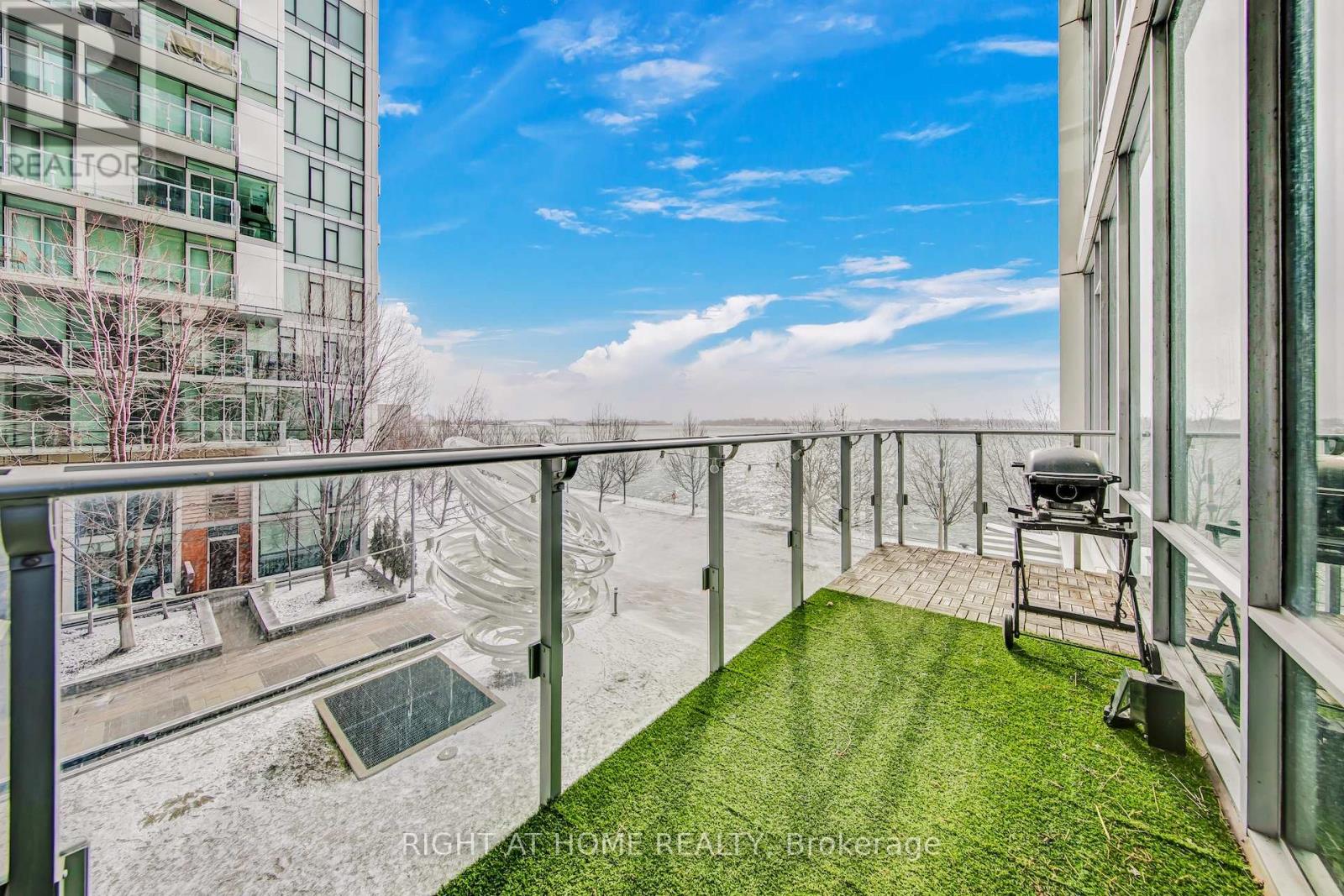 314 - 29 Queens Quay E, Toronto, Ontario  M5E 0A4 - Photo 45 - C12903224