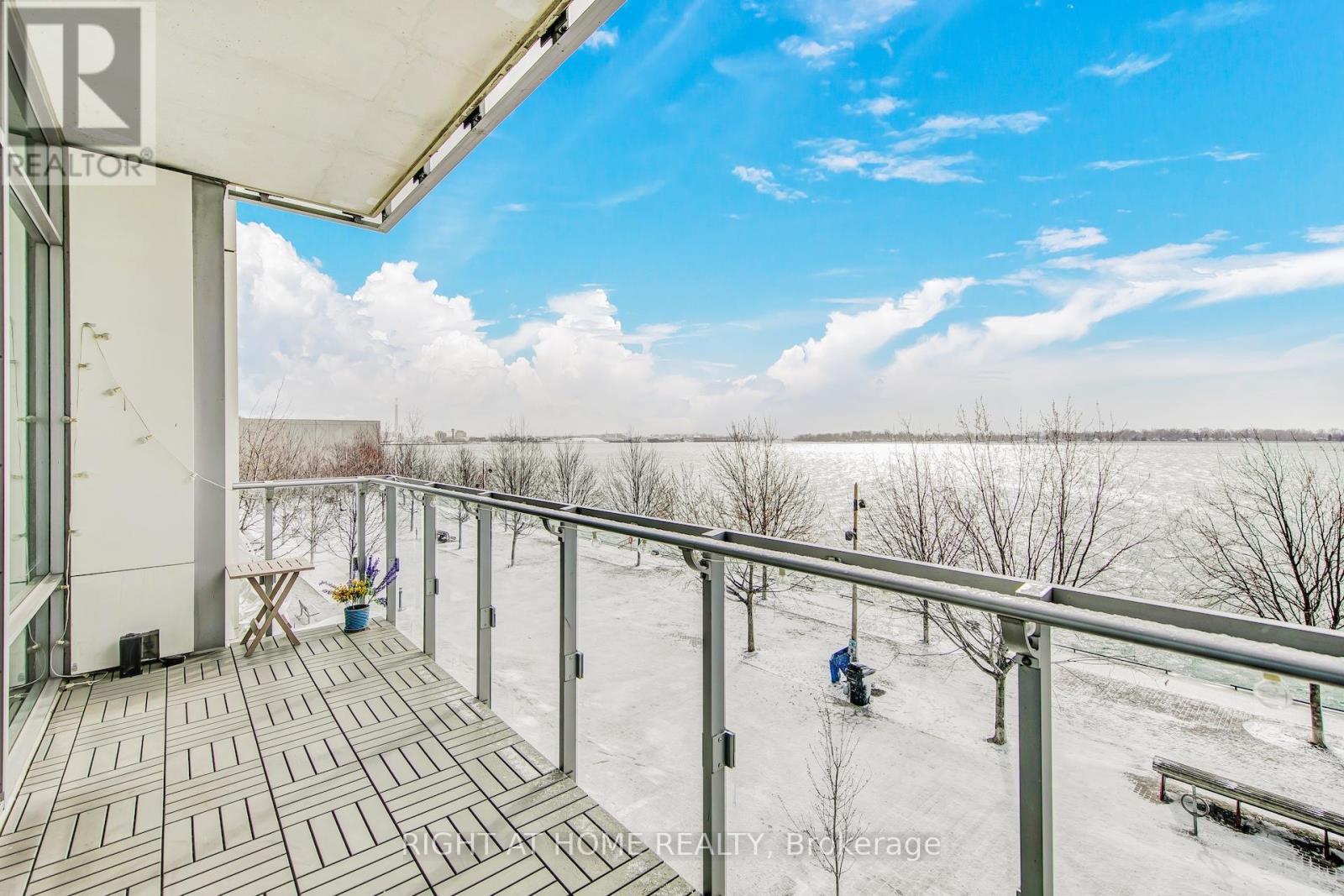 314 - 29 Queens Quay E, Toronto, Ontario  M5E 0A4 - Photo 5 - C12903224