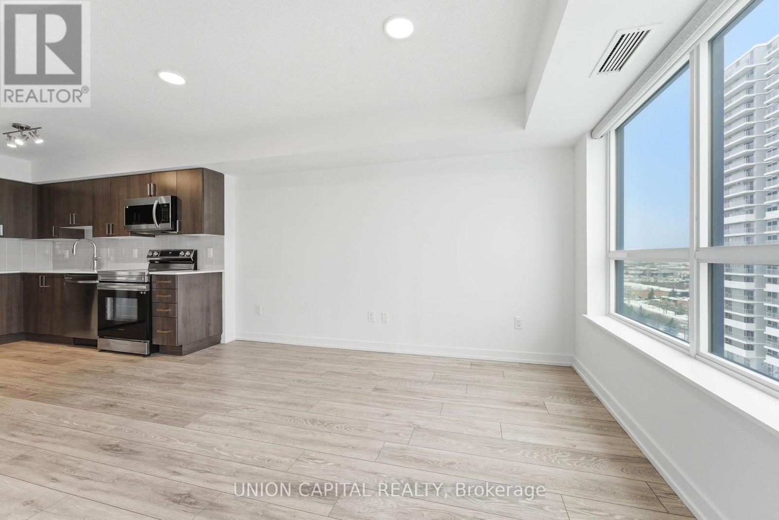 1403 - 1455 Celebration Drive, Pickering, Ontario  L1W 0C3 - Photo 14 - E12904896