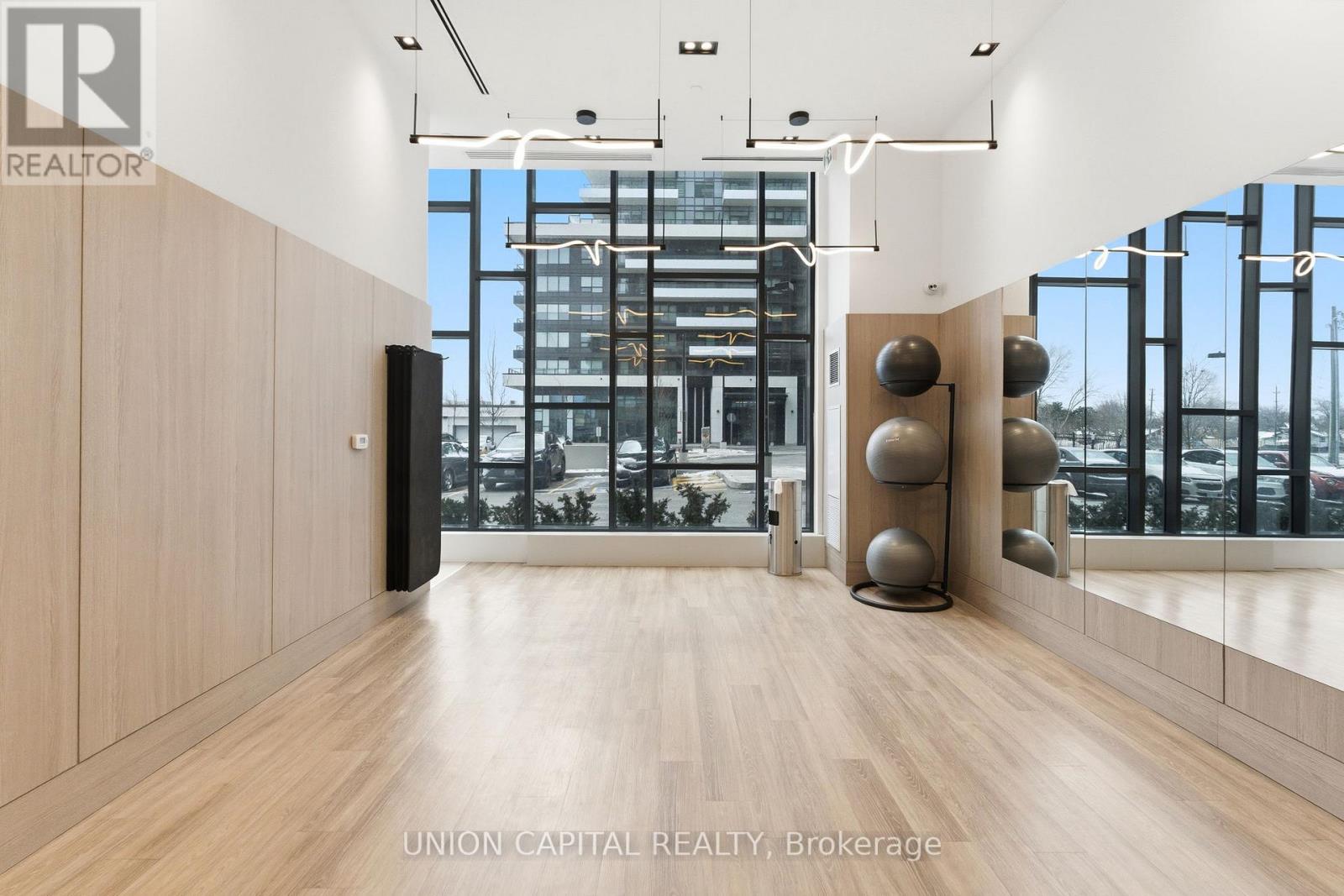 1403 - 1455 Celebration Drive, Pickering, Ontario  L1W 0C3 - Photo 31 - E12904896