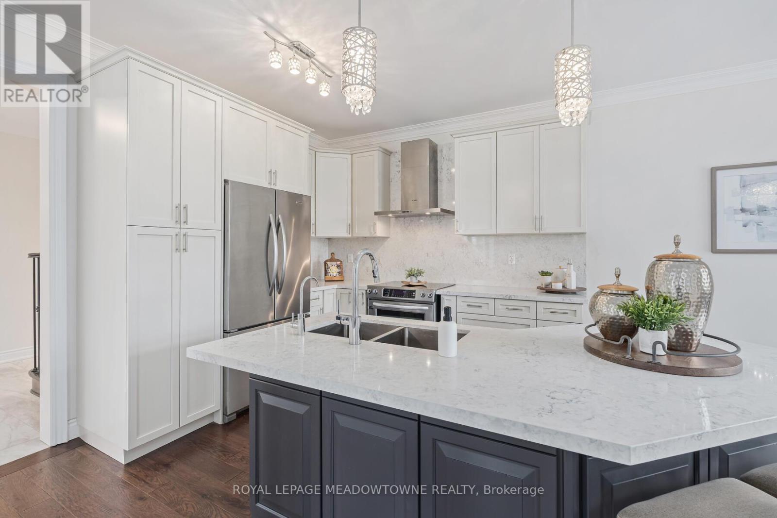 67 Hidden Lake Trail, Halton Hills, Ontario  L7G 0K6 - Photo 11 - W12903366