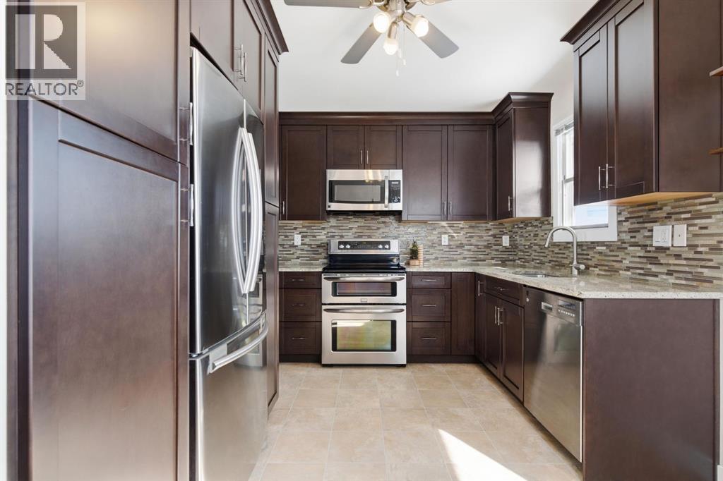 2428 38 Street Sw, Calgary, Alberta  T3E 3E5 - Photo 9 - A2292630