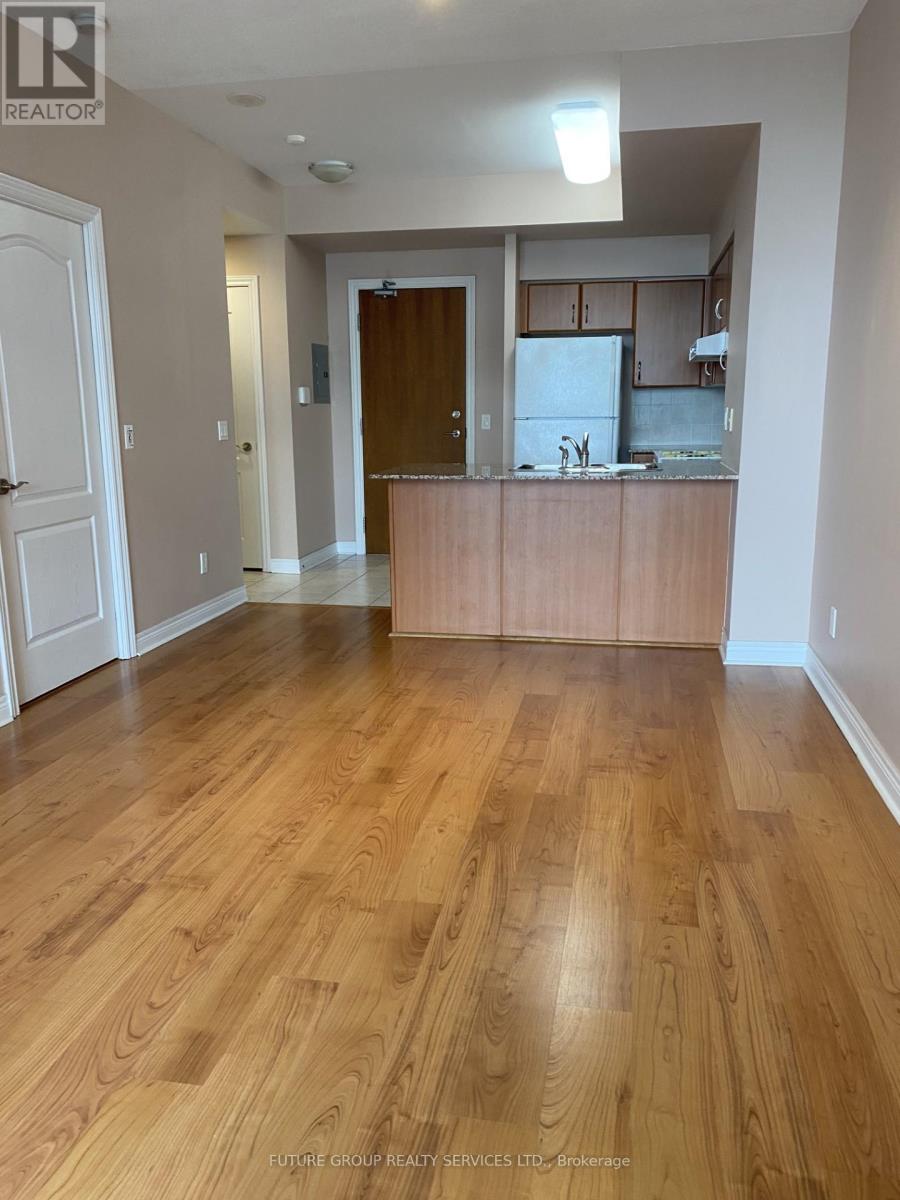 1408 - 60 Disera Drive, Vaughan, Ontario  L4J 9G1 - Photo 4 - N12904916