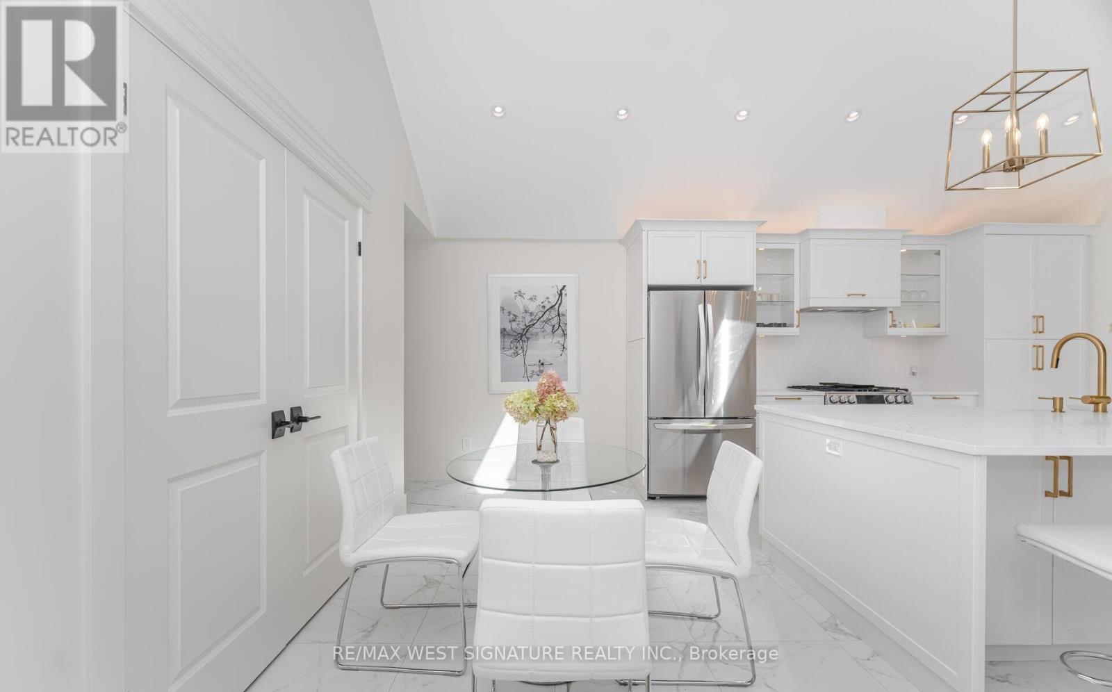 368 Main Street, King (Schomberg), Ontario  L0G 1T0 - Photo 14 - N12904940