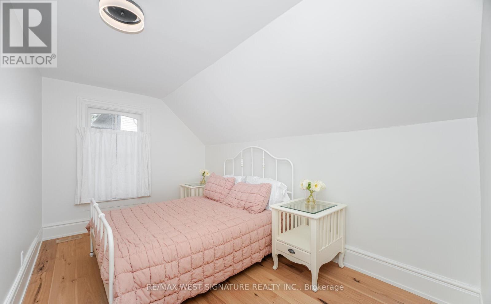 368 Main Street, King (Schomberg), Ontario  L0G 1T0 - Photo 26 - N12904940