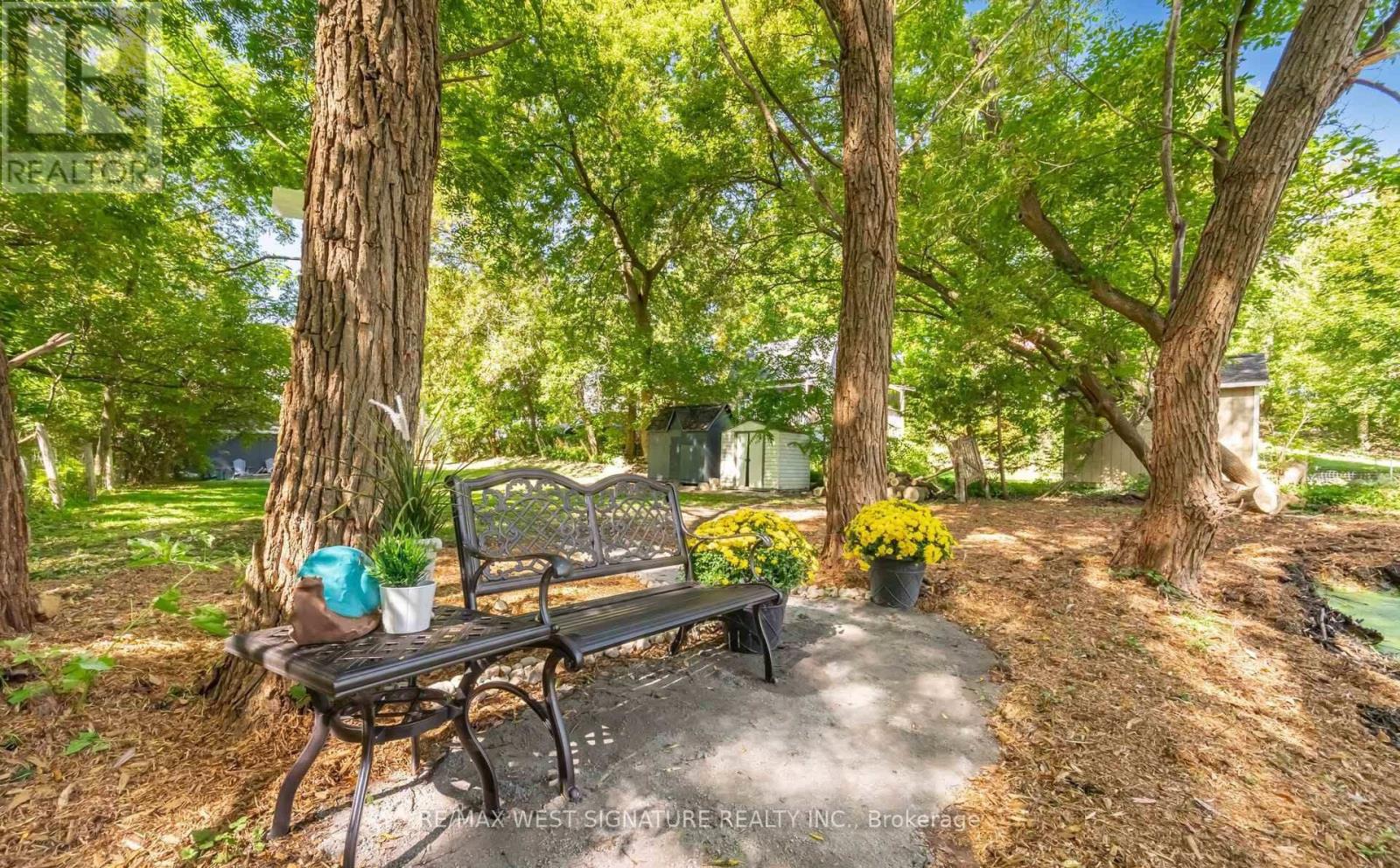 368 Main Street, King (Schomberg), Ontario  L0G 1T0 - Photo 37 - N12904940