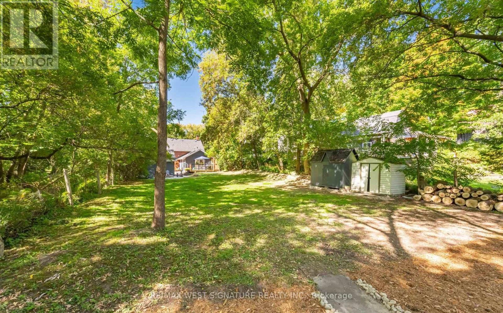 368 Main Street, King (Schomberg), Ontario  L0G 1T0 - Photo 38 - N12904940