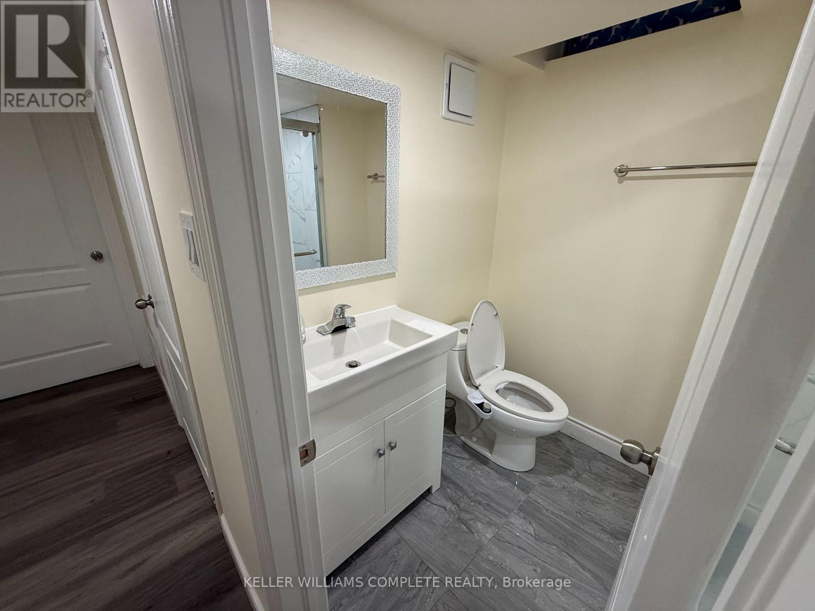 37 Allegro Drive, Brampton, Ontario  L6Y 0H8 - Photo 3 - W12904836