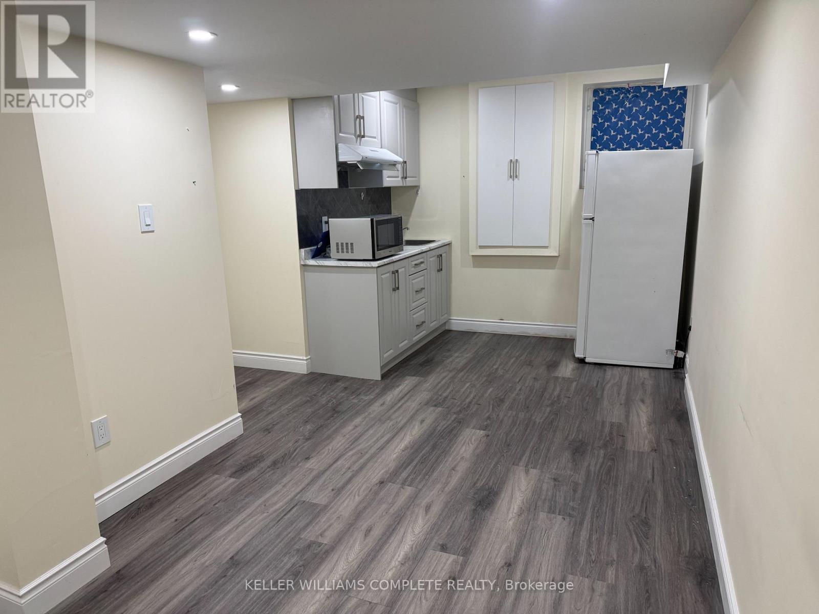 37 Allegro Drive, Brampton, Ontario  L6Y 0H8 - Photo 6 - W12904836