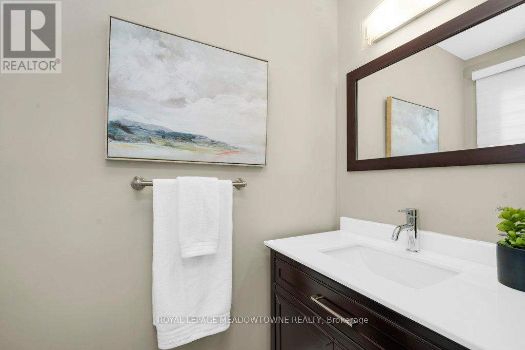 4311 Poltava Crescent, Mississauga, Ontario  L4W 3B9 - Photo 15 - W12904882