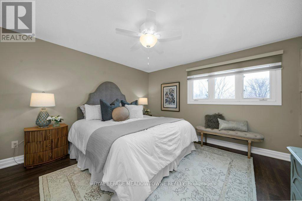 4311 Poltava Crescent, Mississauga, Ontario  L4W 3B9 - Photo 18 - W12904882