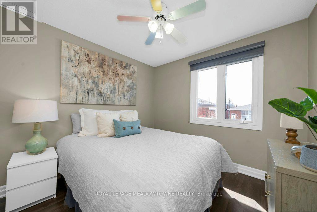 4311 Poltava Crescent, Mississauga, Ontario  L4W 3B9 - Photo 22 - W12904882