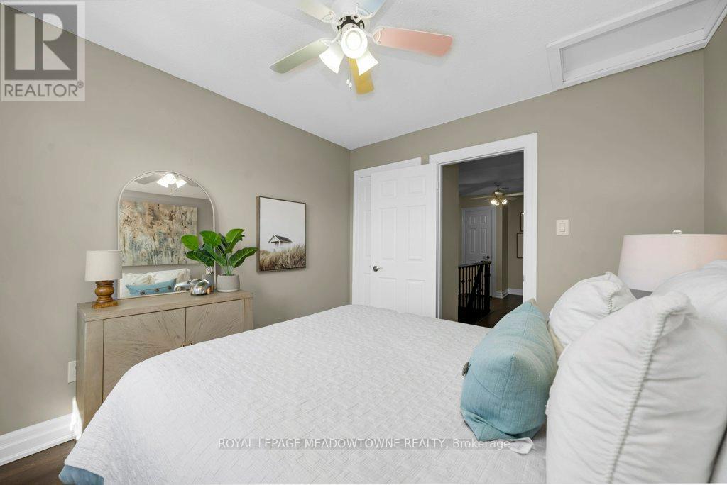 4311 Poltava Crescent, Mississauga, Ontario  L4W 3B9 - Photo 23 - W12904882