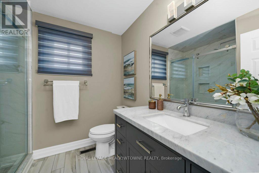 4311 Poltava Crescent, Mississauga, Ontario  L4W 3B9 - Photo 26 - W12904882