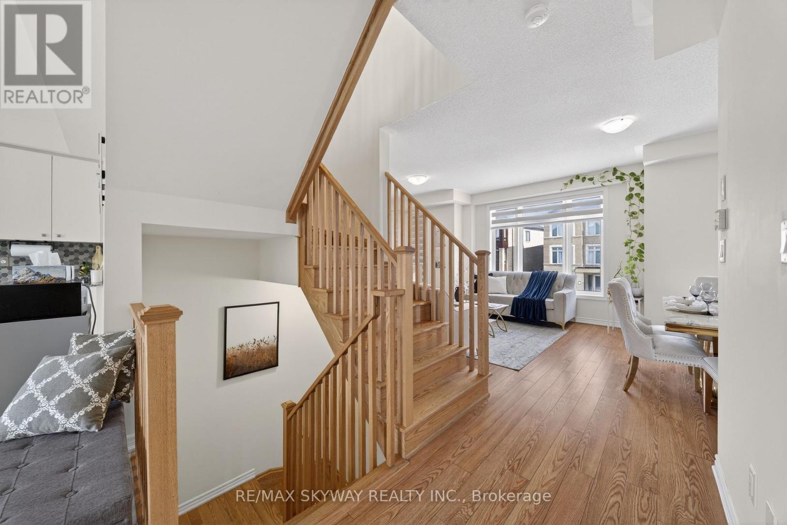 20 Ravenbury Street N, Brampton, Ontario L6P 4P5 - Photo 17 - W12904914