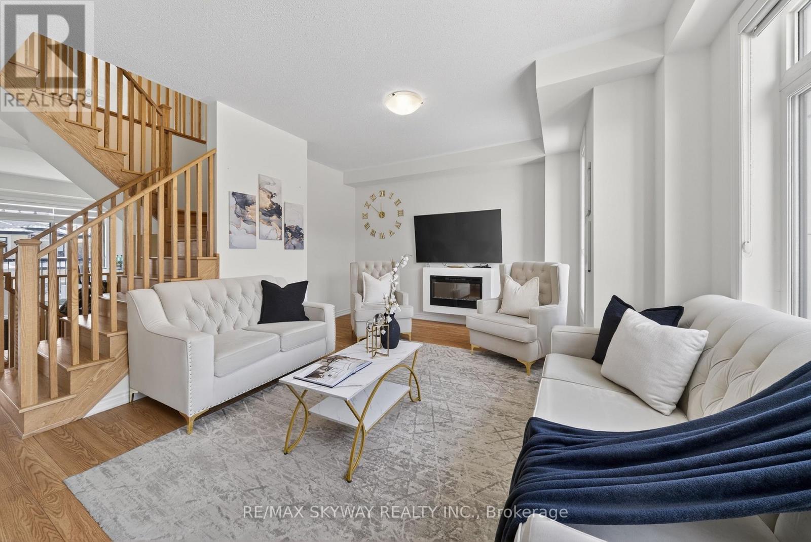 20 Ravenbury Street N, Brampton, Ontario L6P 4P5 - Photo 19 - W12904914