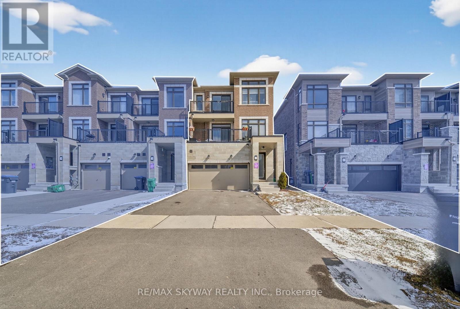 20 Ravenbury Street N, Brampton, Ontario L6P 4P5 - Photo 2 - W12904914