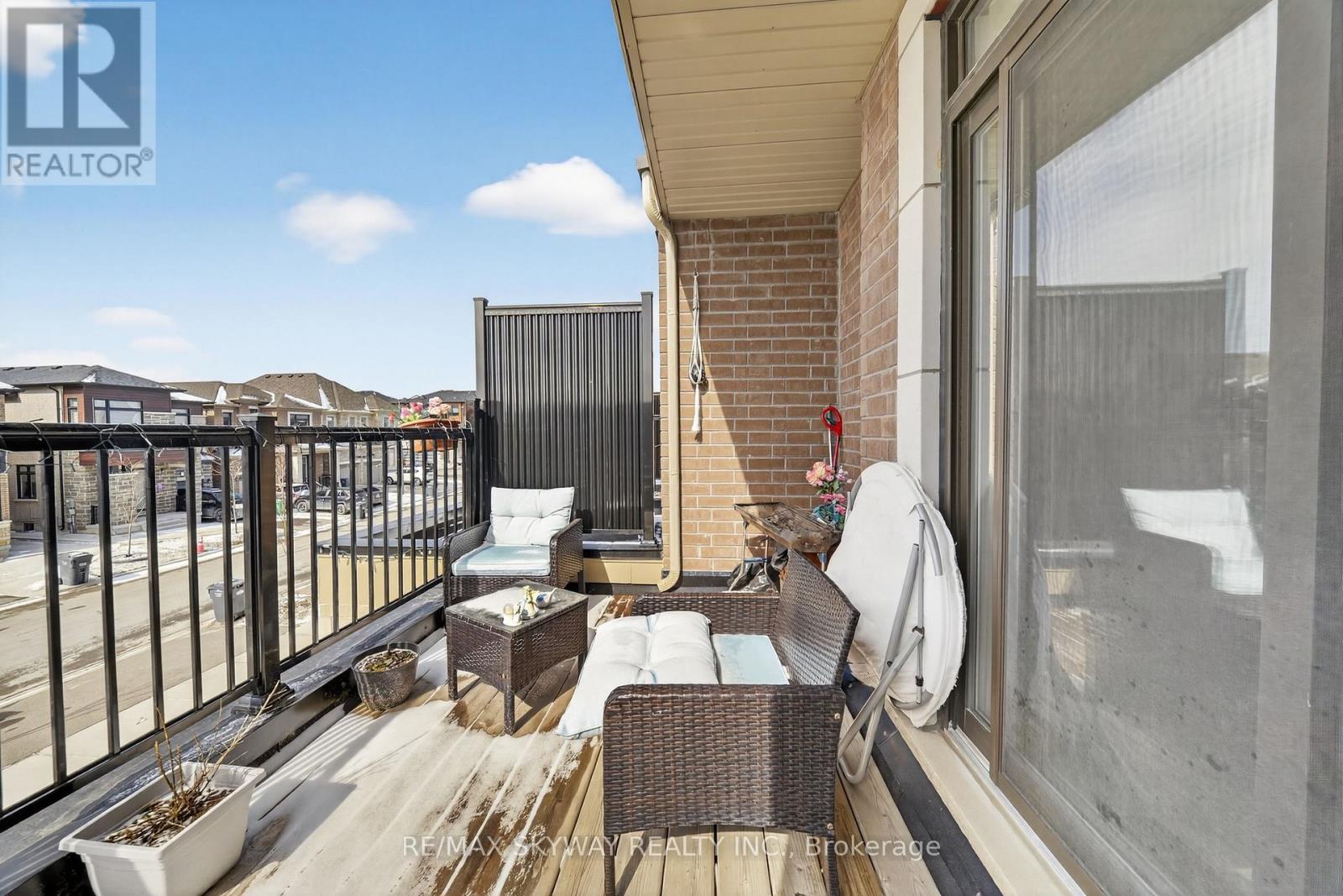 20 Ravenbury Street N, Brampton, Ontario L6P 4P5 - Photo 33 - W12904914