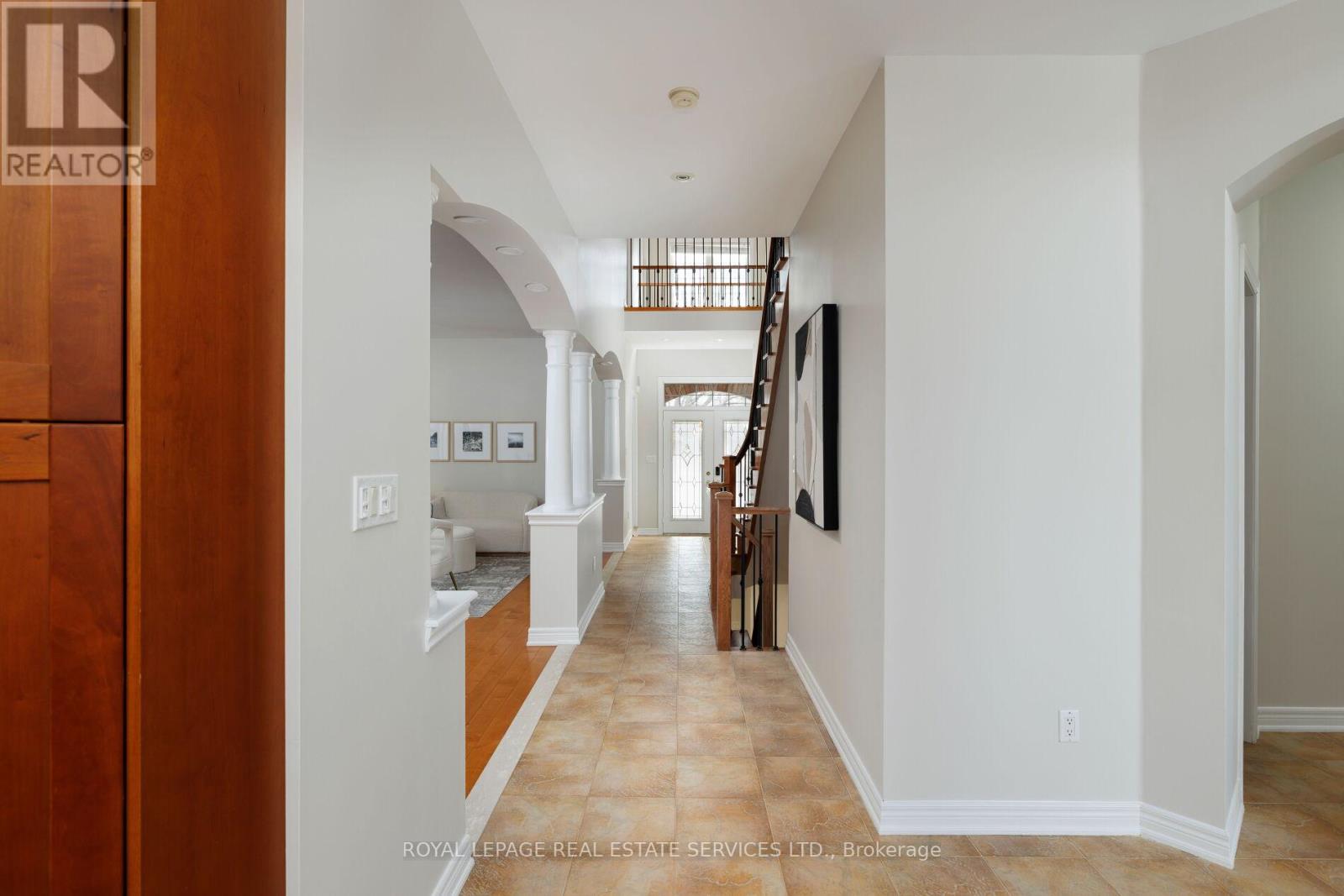 2313 Coronation Drive, Oakville, Ontario  L6H 7N1 - Photo 17 - W12904948