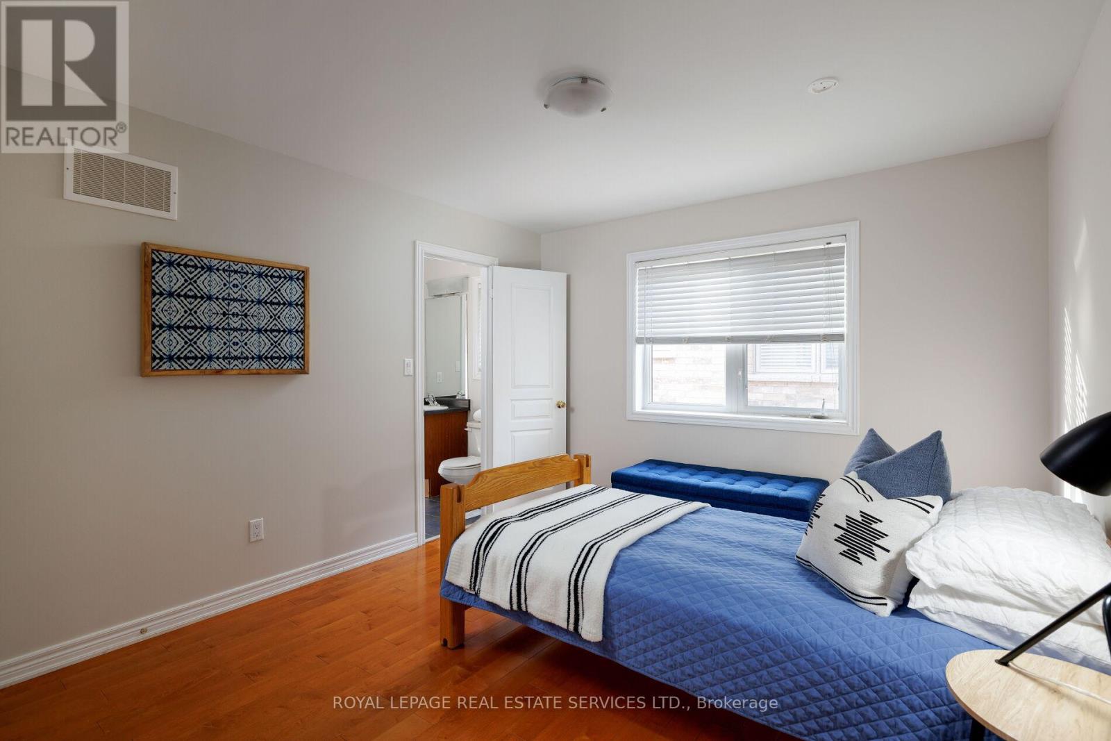 2313 Coronation Drive, Oakville, Ontario  L6H 7N1 - Photo 25 - W12904948