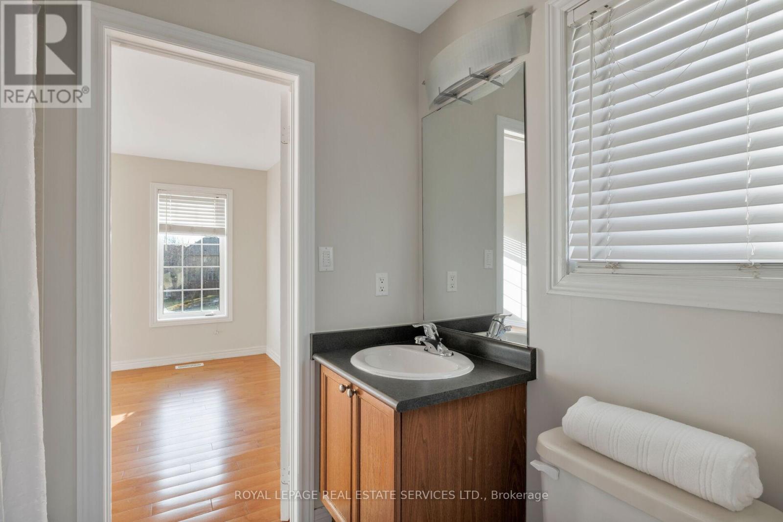 2313 Coronation Drive, Oakville, Ontario  L6H 7N1 - Photo 26 - W12904948