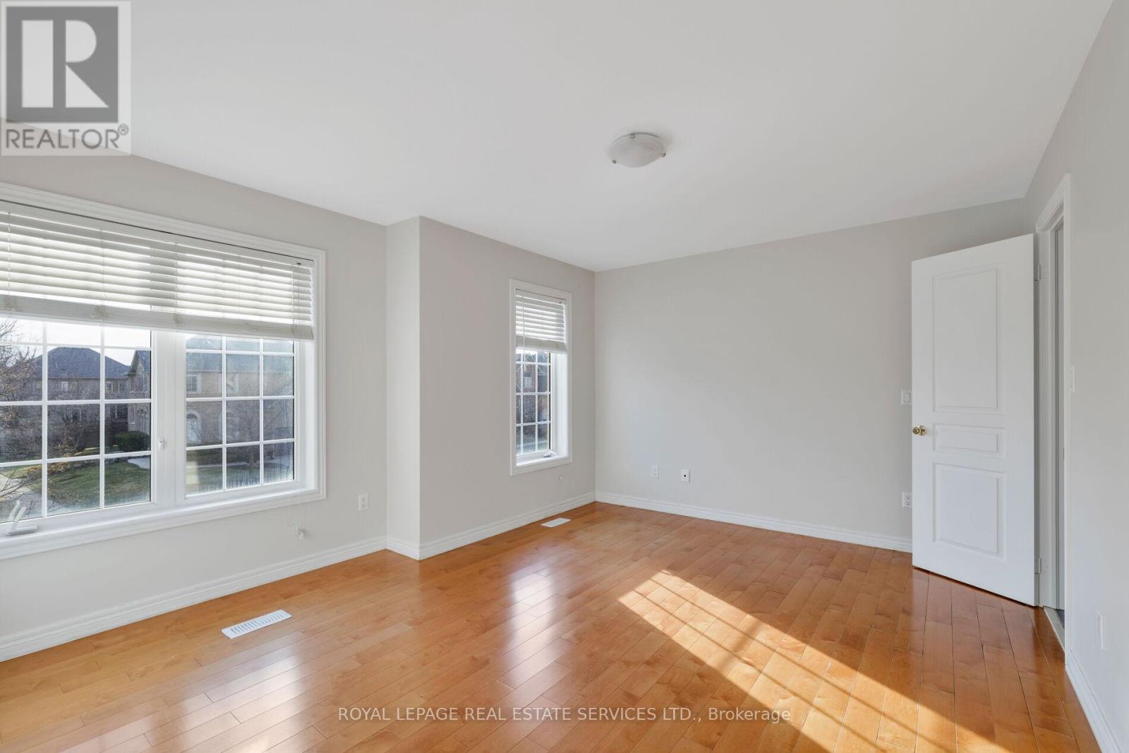 2313 Coronation Drive, Oakville, Ontario  L6H 7N1 - Photo 28 - W12904948