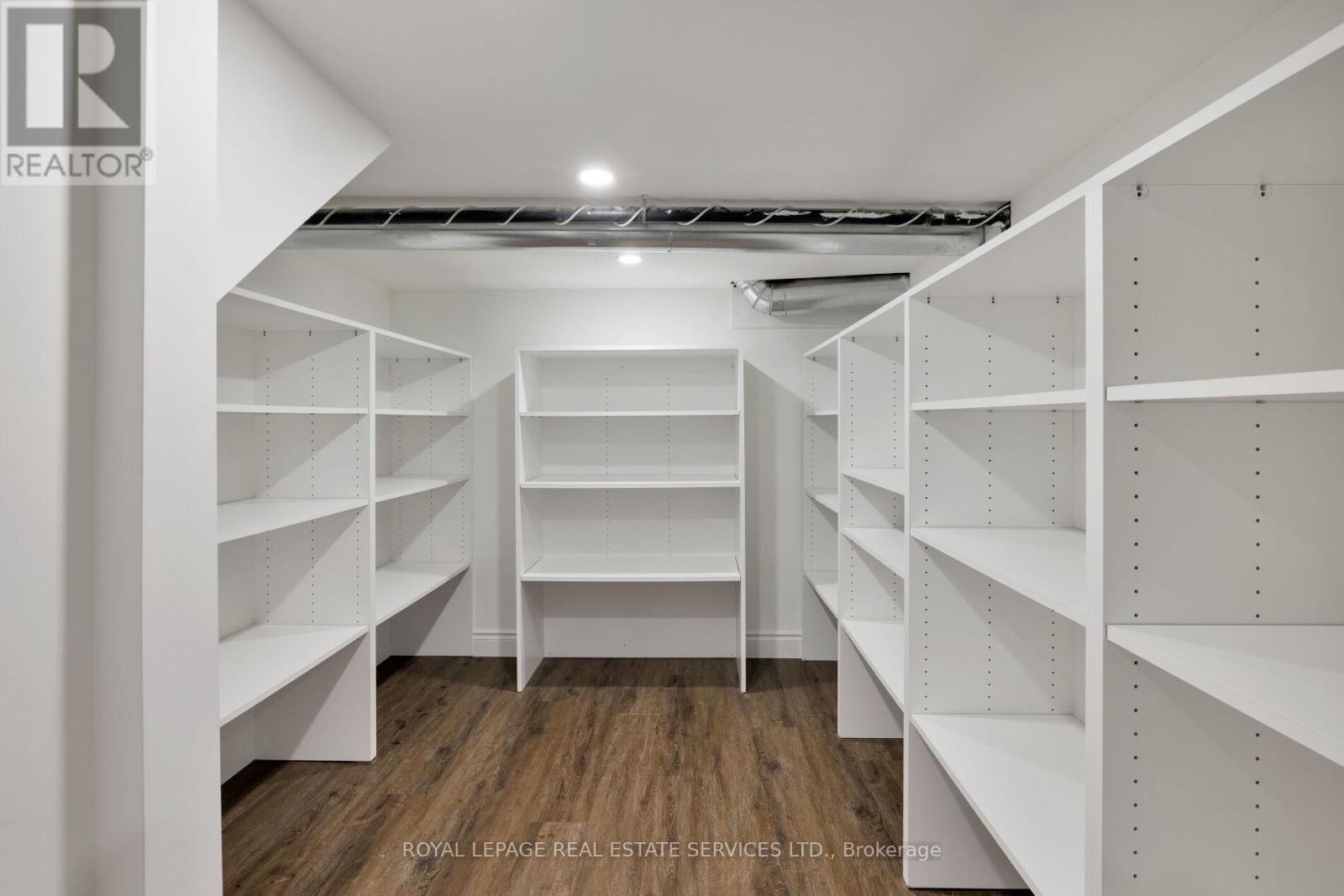 2313 Coronation Drive, Oakville, Ontario  L6H 7N1 - Photo 38 - W12904948