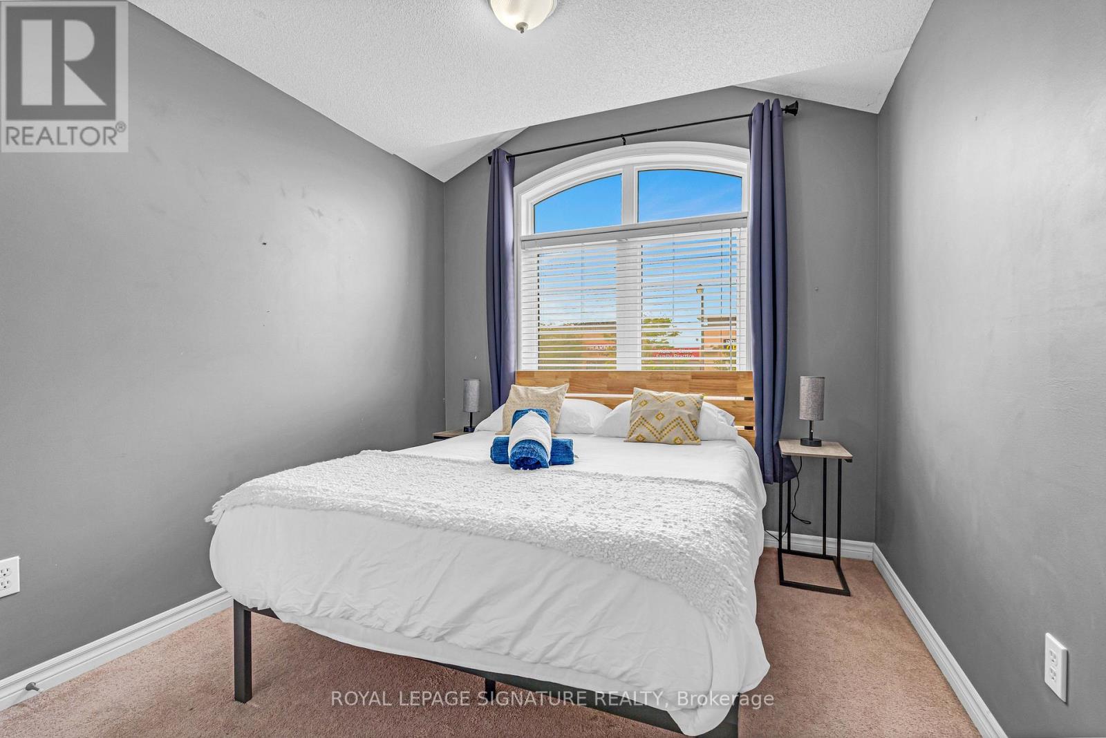 4280 Thomas Alton Boulevard, Burlington, Ontario L7M 0M9 - Photo 15 - W12904974