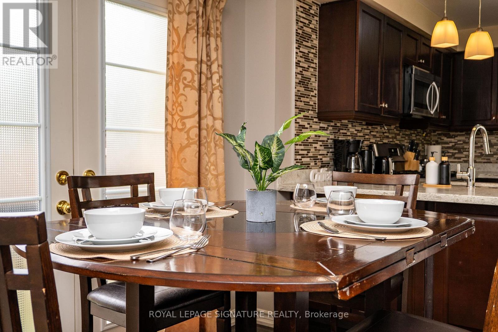 4280 Thomas Alton Boulevard, Burlington, Ontario L7M 0M9 - Photo 30 - W12904974