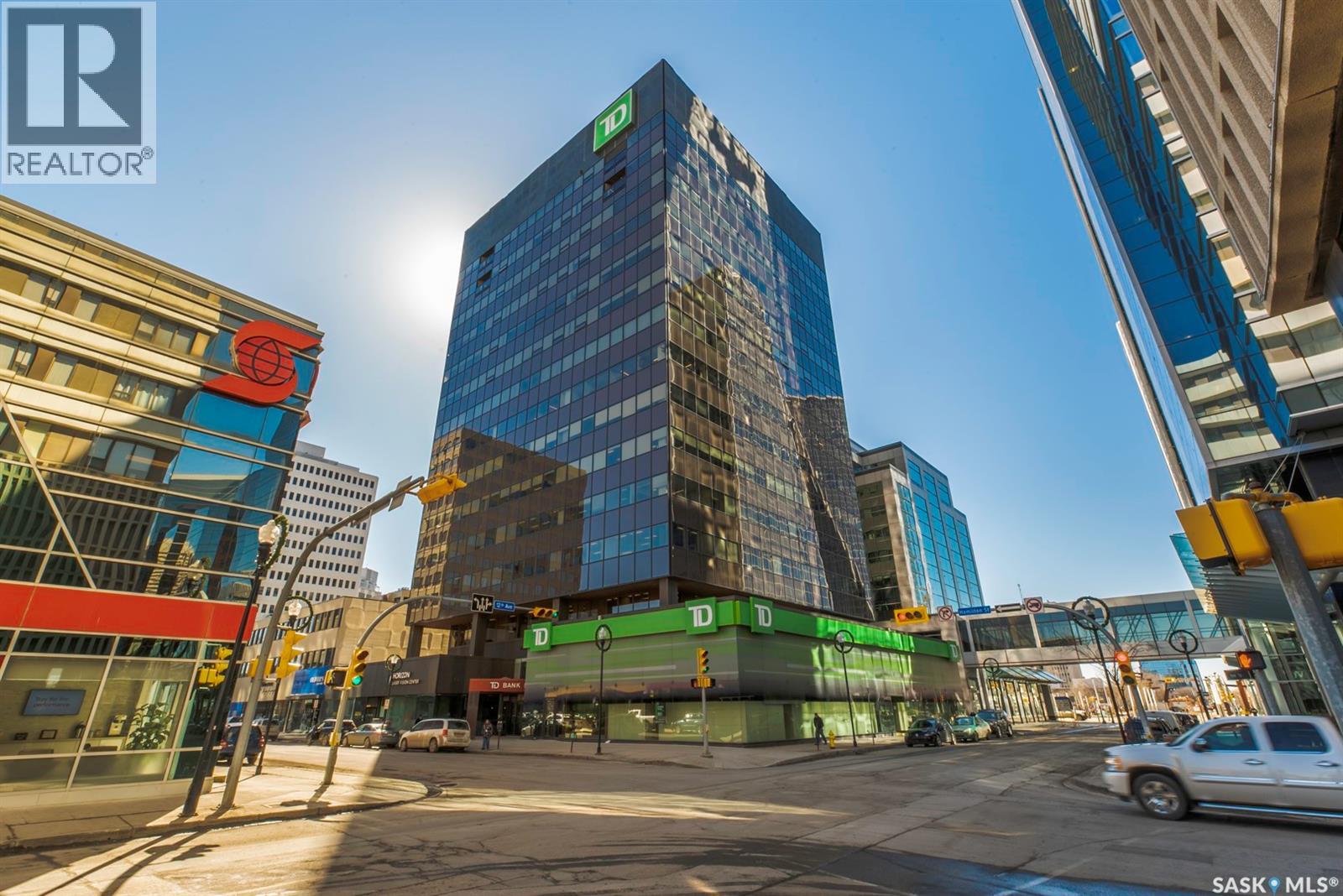 Ph208 1914 Hamilton Street, Regina, Saskatchewan  S4P 3N6 - Photo 2 - SK030917