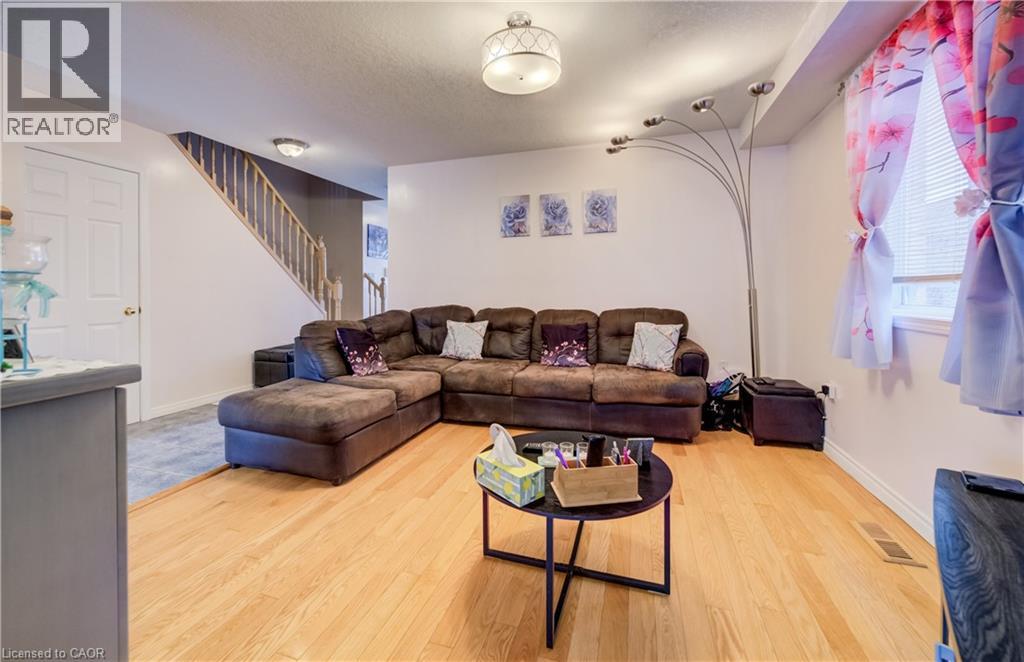 484 Langlaw Drive, Cambridge, Ontario  N1P 1H5 - Photo 9 - 40811692