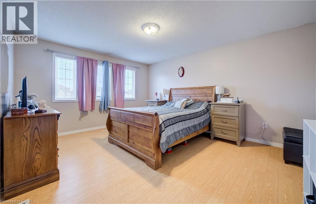 484 Langlaw Drive, Cambridge, Ontario  N1P 1H5 - Photo 19 - 40811692