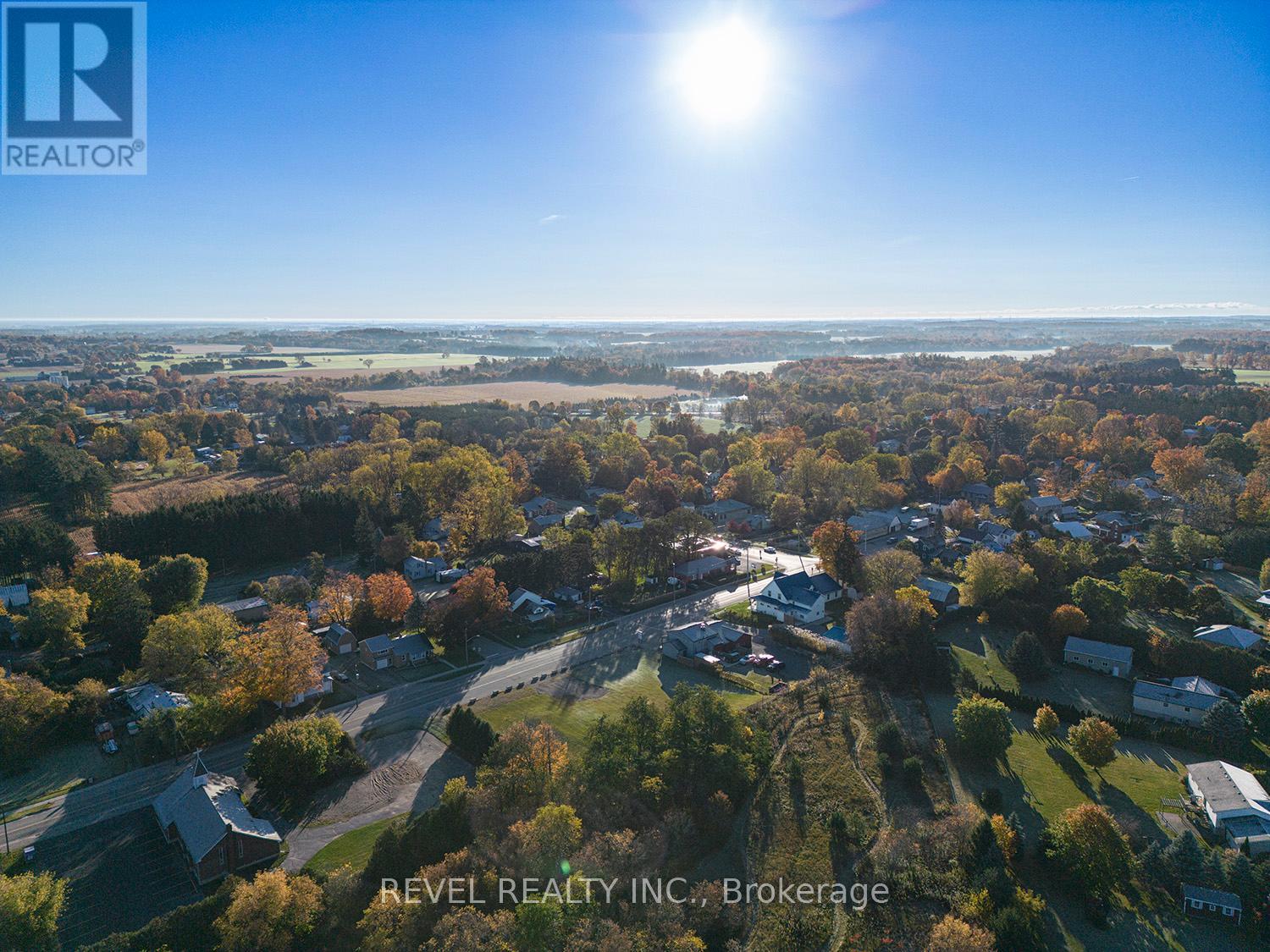 53 Simcoe Street, Brant, Ontario  N0E 1R0 - Photo 24 - X12904854