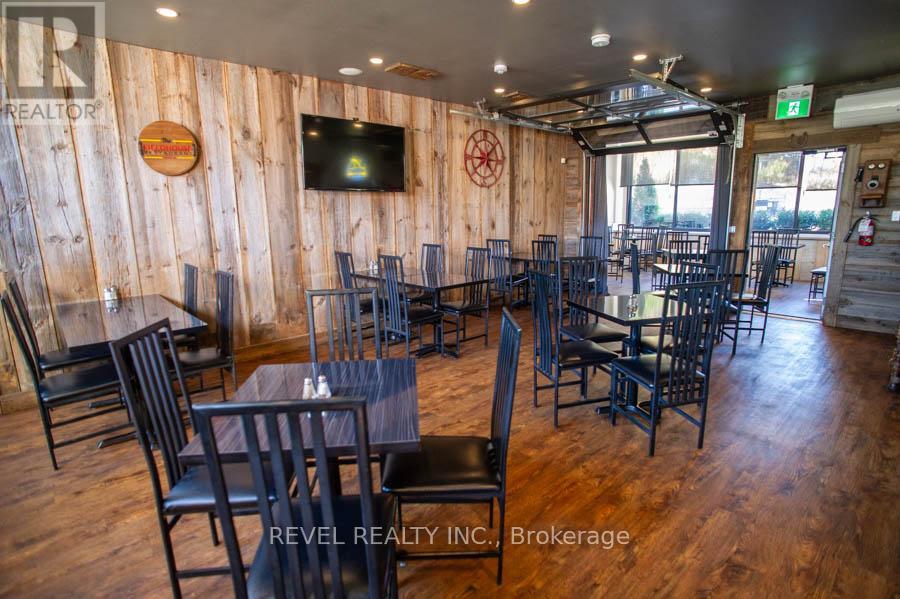 53 Simcoe Street, Brant, Ontario  N0E 1R0 - Photo 9 - X12904854