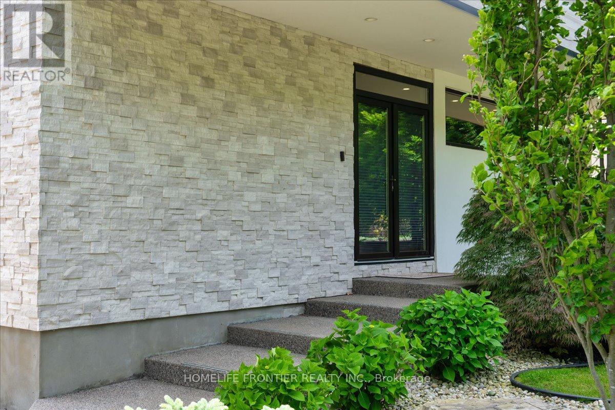 1 - 1452 Byron Baseline Road, London South, Ontario  N6K 2V6 - Photo 5 - X12904868