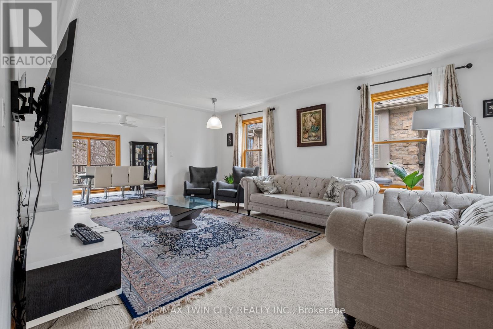 36 Maple Hill Drive, Kitchener, Ontario  N2M 2R8 - Photo 8 - X12904876