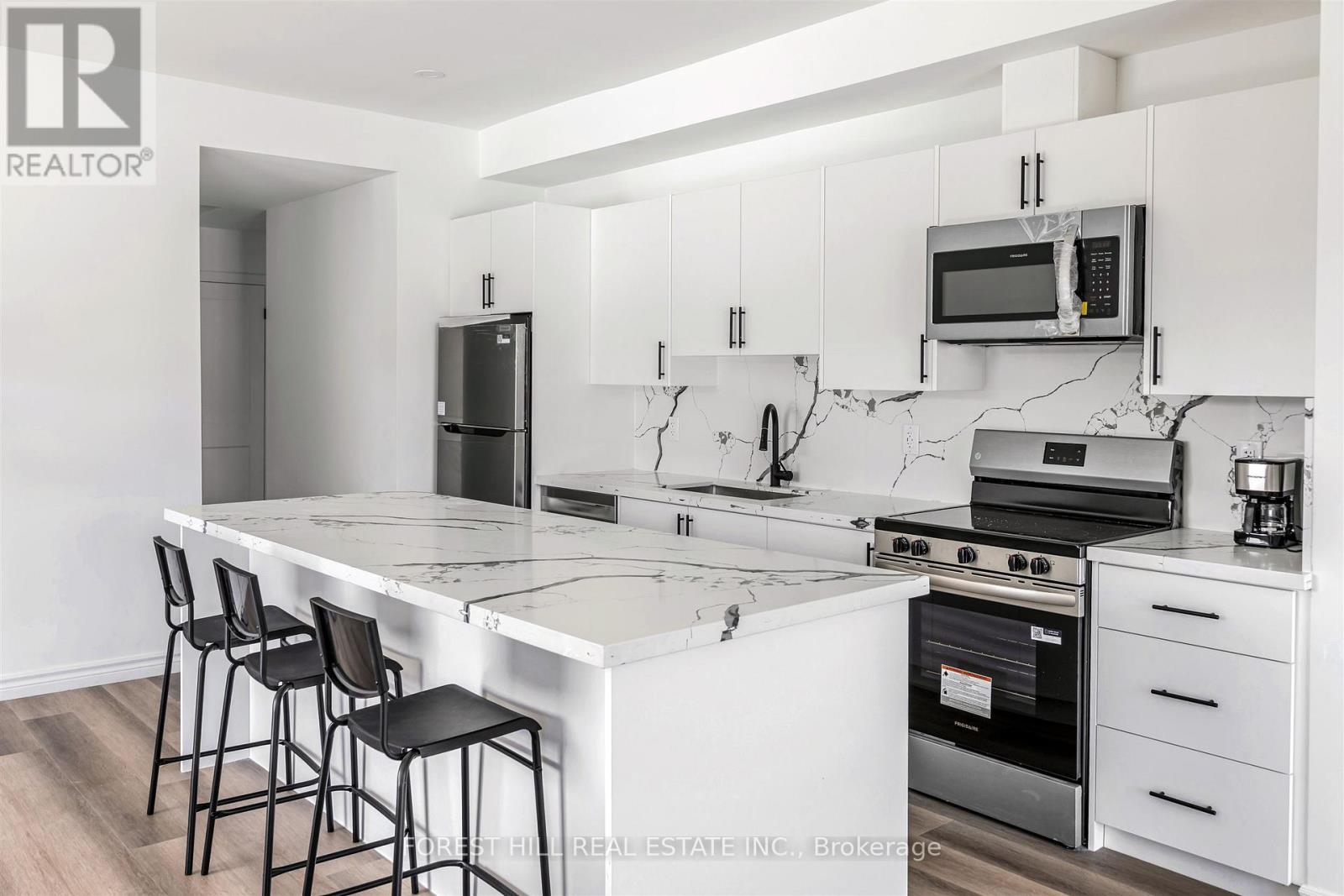 F101 - 119 Town Line Road E, Huntsville, Ontario  P1H 1S7 - Photo 8 - X12904964