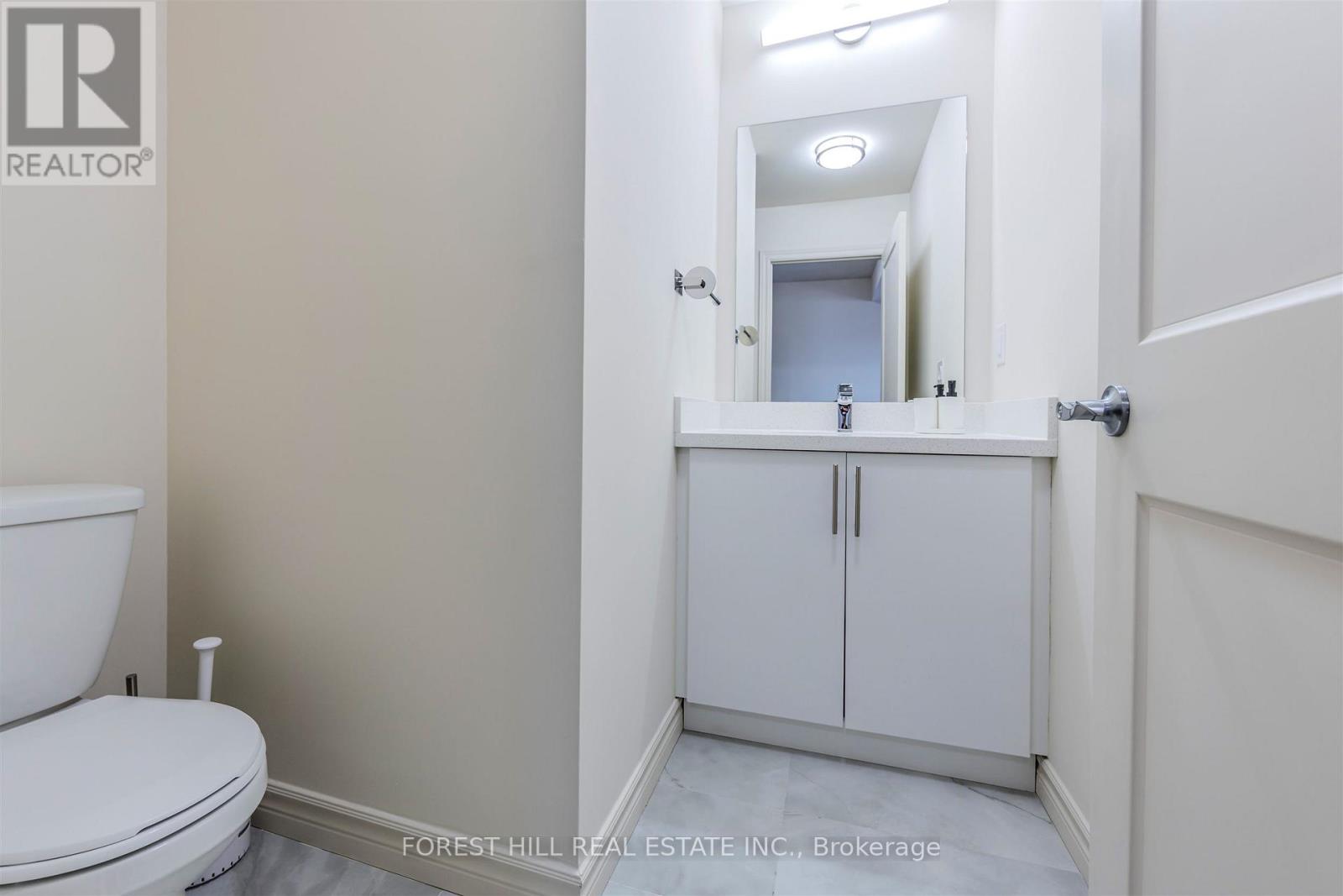 F109 - 119 Town Line Road E, Huntsville, Ontario P1H 1S7 - Photo 12 - X12904968