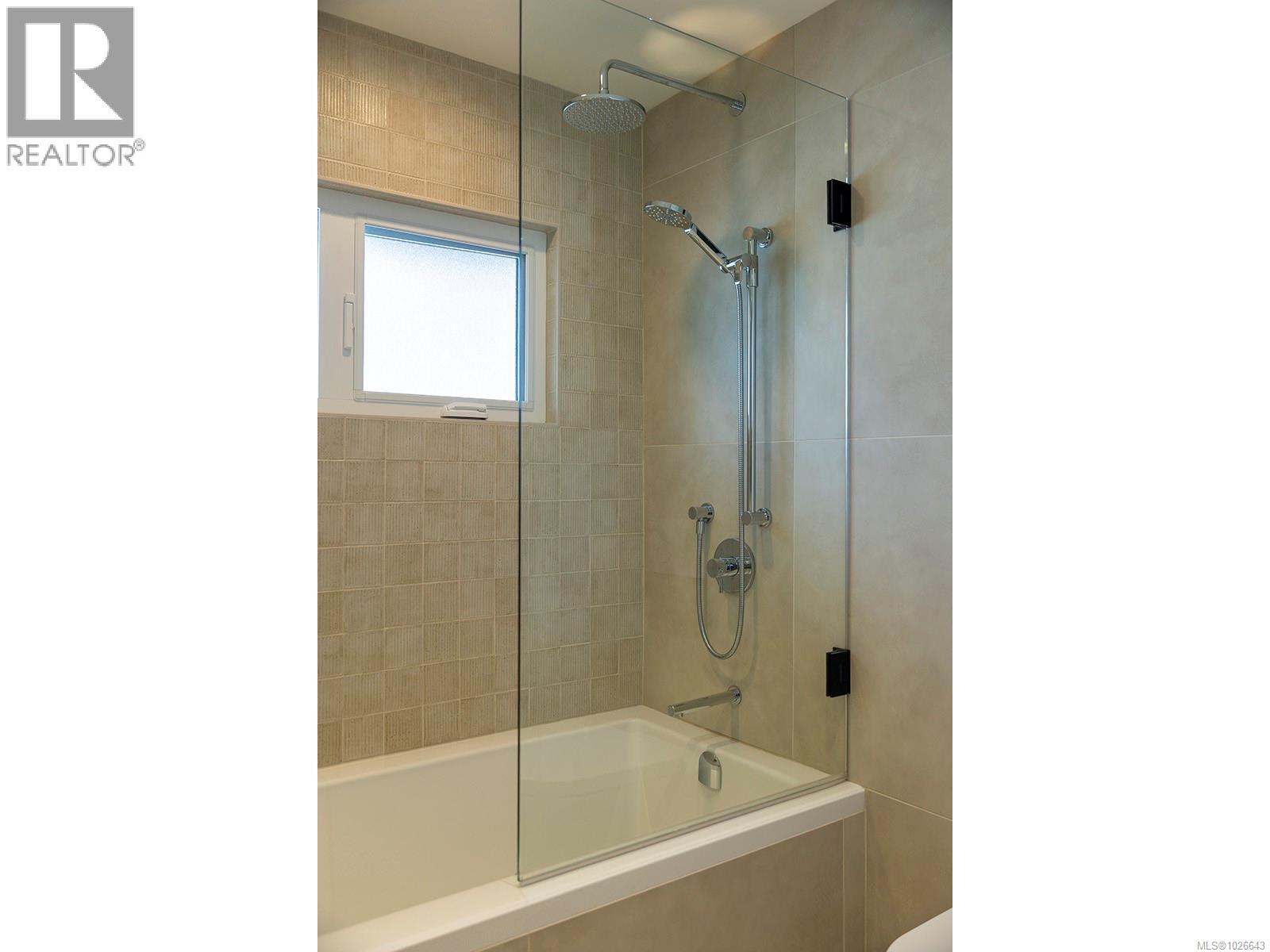 939 Cowichan St, Victoria, British Columbia  V8S 4E6 - Photo 26 - 1026643