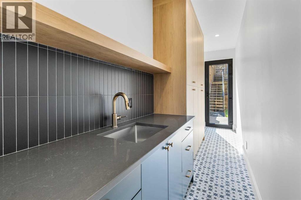 2011 28 Avenue SW, Calgary, Alberta  T2T 1K4 - Photo 16 - A2286000