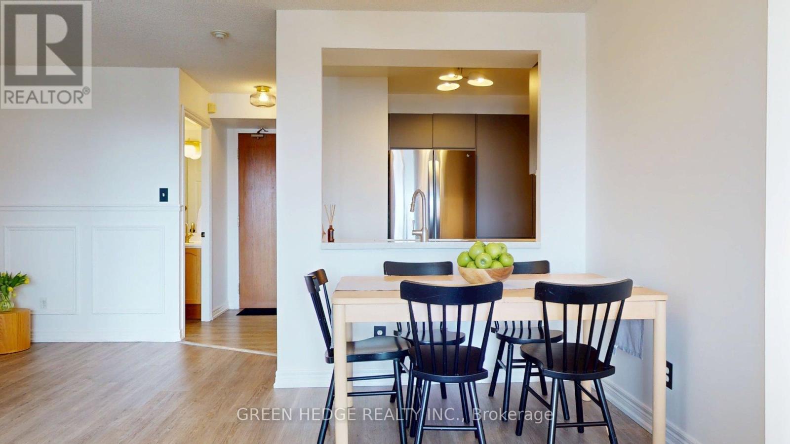 901 - 1700 Eglinton Avenue E, Toronto, Ontario  M4A 2X4 - Photo 6 - C12899598