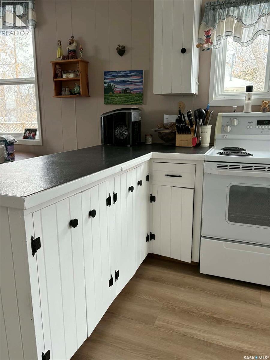 347 Green Avenue, Regina Beach, Saskatchewan  S0G 4C0 - Photo 9 - SK030965