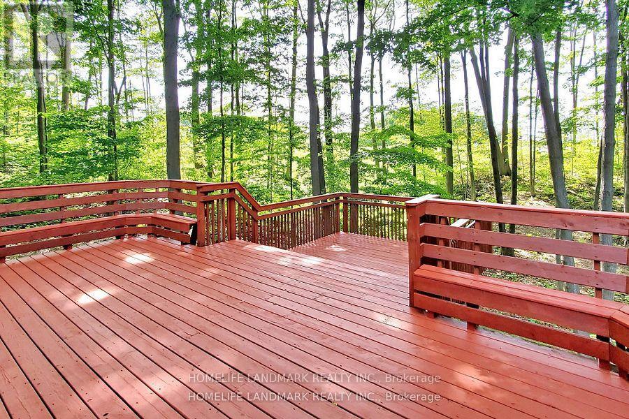 1976 Forest Valley Drive, Innisfil, Ontario  L9S 4A5 - Photo 23 - N12898324