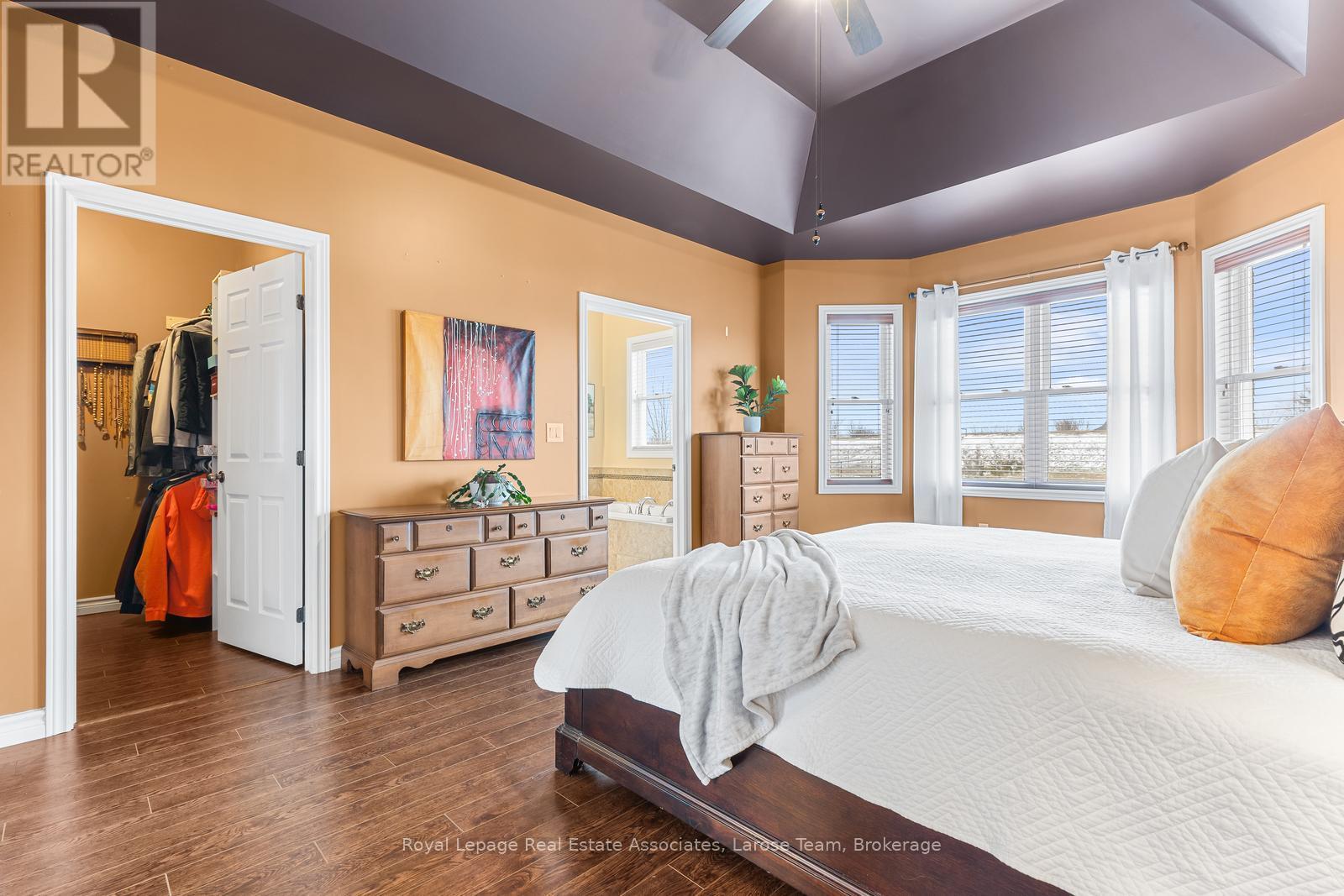 5484 Attema Crescent, West Lincoln, Ontario  L0R 1Y0 - Photo 25 - X12896822