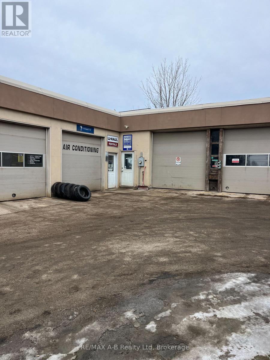 243 9th Avenue E, Owen Sound, Ontario  N4K 5N6 - Photo 9 - X12856742