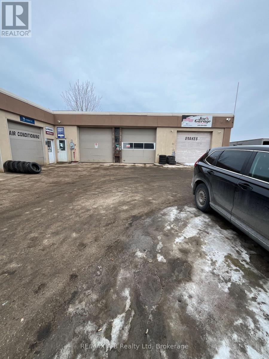 243 9th Avenue E, Owen Sound, Ontario  N4K 5N6 - Photo 11 - X12856742