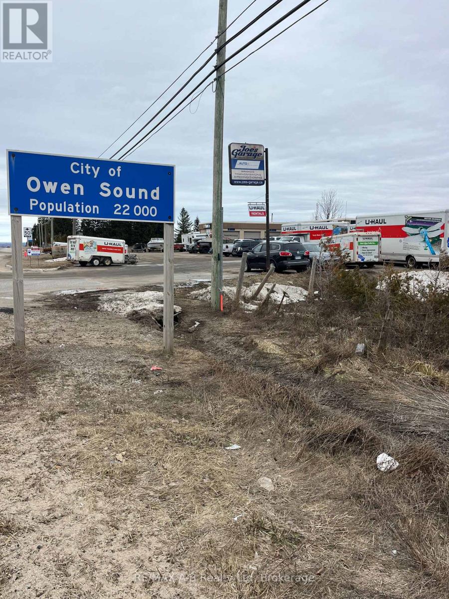 243 9TH AVENUE E, Owen Sound, Ontario